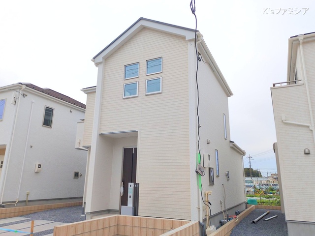 上尾市大字瓦葺の新築戸建て完成写真 2025年11月5日撮影