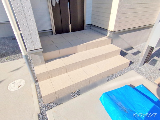 上尾市大字瓦葺の新築戸建て完成写真 2025年12月12日撮影