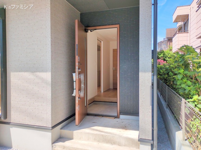 さいたま市北区大成町４丁目の新築戸建て外構写真 2025年8月8日撮影