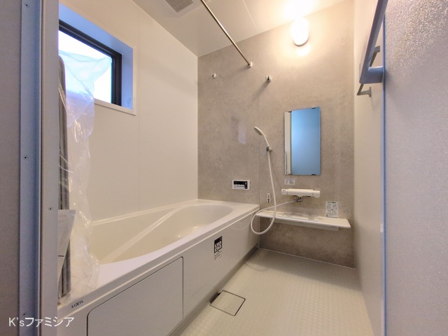 さいたま市岩槻区城町２丁目の新築戸建てお風呂写真 2025年10月31日撮影