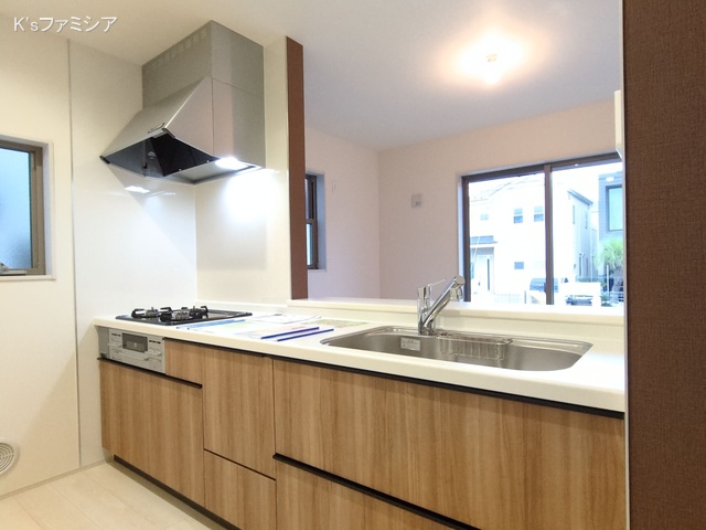 さいたま市岩槻区城町２丁目の新築戸建てキッチン写真 2025年10月31日撮影