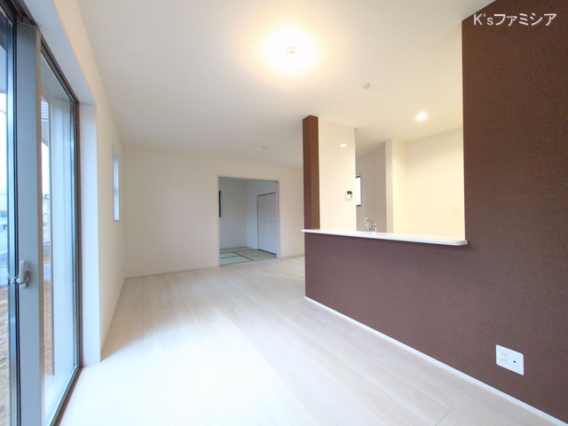 さいたま市岩槻区城町２丁目の新築戸建て内装写真 2025年10月31日撮影