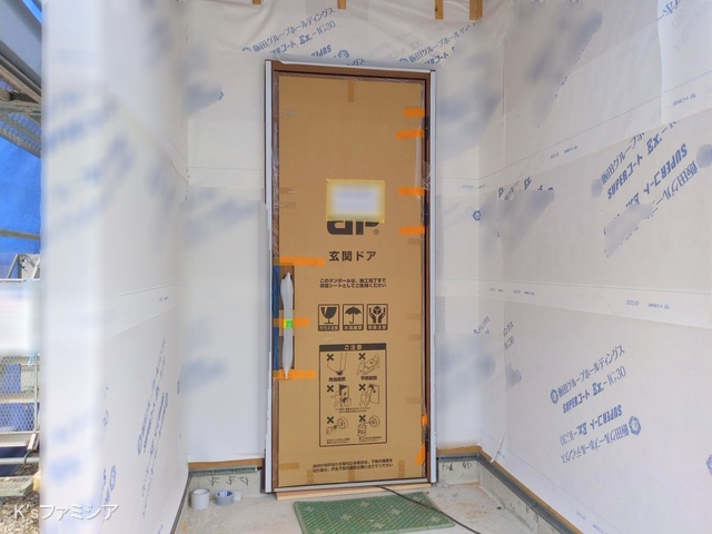 さいたま市岩槻区城町２丁目の新築戸建てシート写真 2025年8月14日撮影