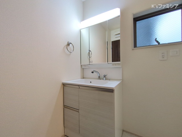 さいたま市岩槻区城町２丁目の新築戸建て洗面所写真 2025年10月31日撮影