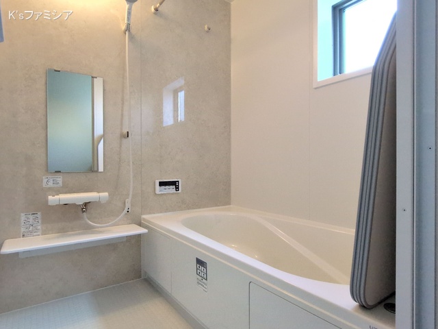 さいたま市岩槻区西原台２丁目の新築戸建てお風呂写真 2025年11月27日撮影