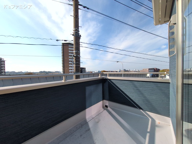 さいたま市岩槻区西原台２丁目の新築戸建てバルコニー写真 2025年11月27日撮影