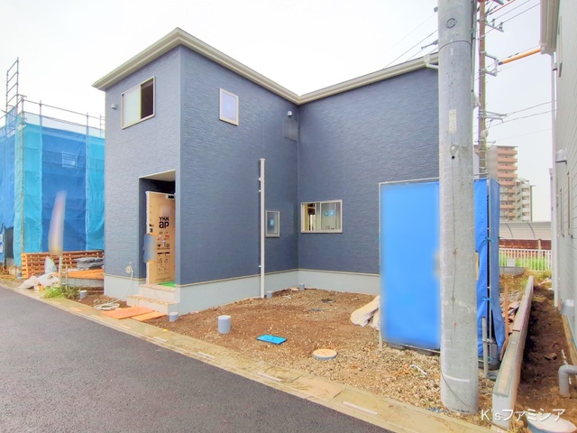 さいたま市岩槻区西原台２丁目の新築戸建て外構写真 2025年10月1日撮影