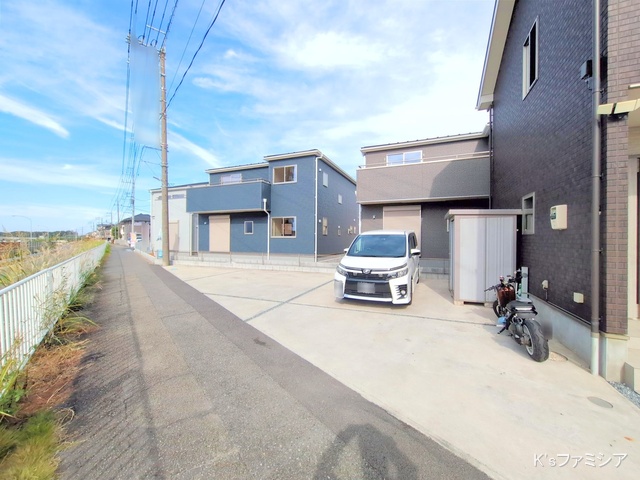 さいたま市岩槻区西原台２丁目の新築戸建て完成写真 2025年10月29日撮影