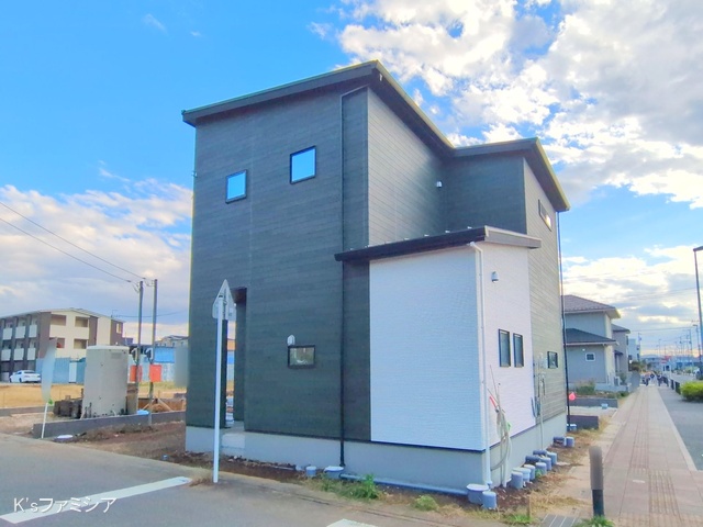 北足立郡伊奈町内宿台５丁目の新築戸建て外構写真 2025年10月27日撮影