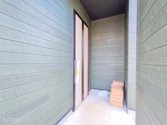 北足立郡伊奈町内宿台５丁目の新築戸建て外構写真 2025年10月27日撮影