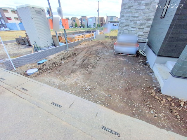 北足立郡伊奈町内宿台５丁目の新築戸建て外構写真 2025年10月27日撮影