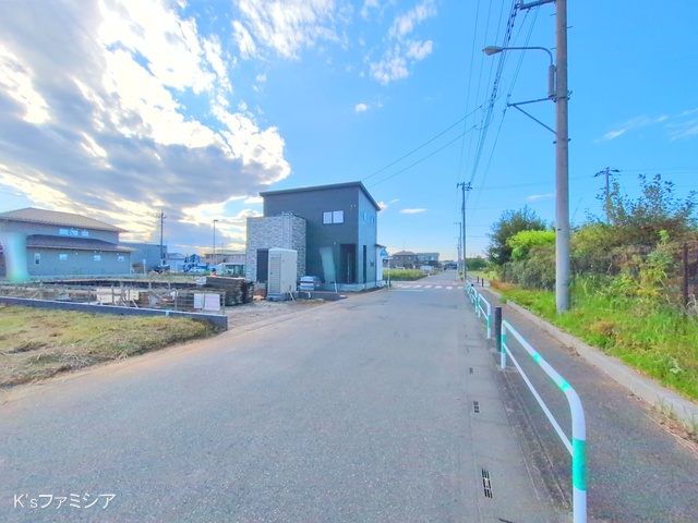 北足立郡伊奈町内宿台５丁目の新築戸建て外構写真 2025年10月27日撮影