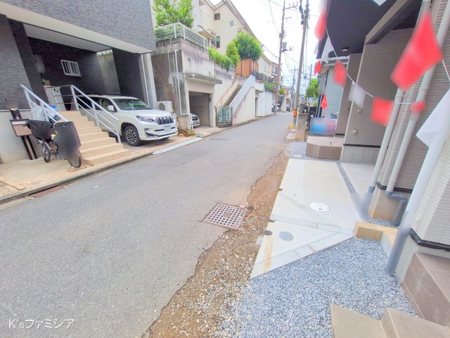 さいたま市緑区太田窪１丁目の新築戸建て完成写真 2025年9月20日撮影