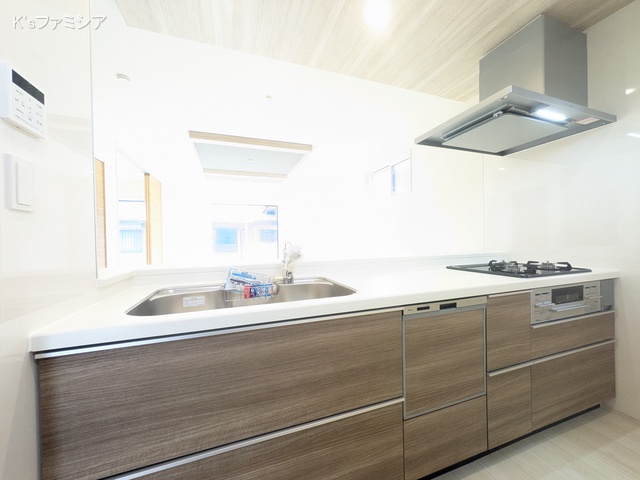 上尾市原市北１丁目の新築戸建てキッチン写真 2025年10月24日撮影