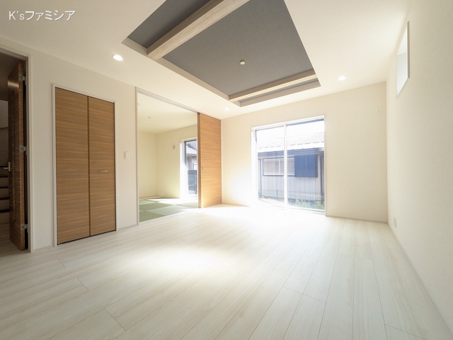 上尾市原市北１丁目の新築戸建てリビング写真 2025年10月24日撮影