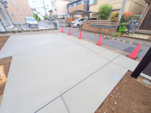 上尾市原市北１丁目の新築戸建て外構写真 2025年10月1日撮影