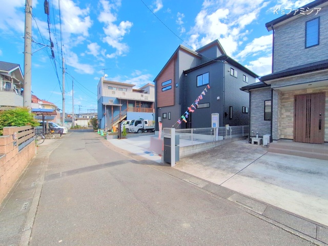 上尾市原市北１丁目の新築戸建て完成写真 2025年10月24日撮影