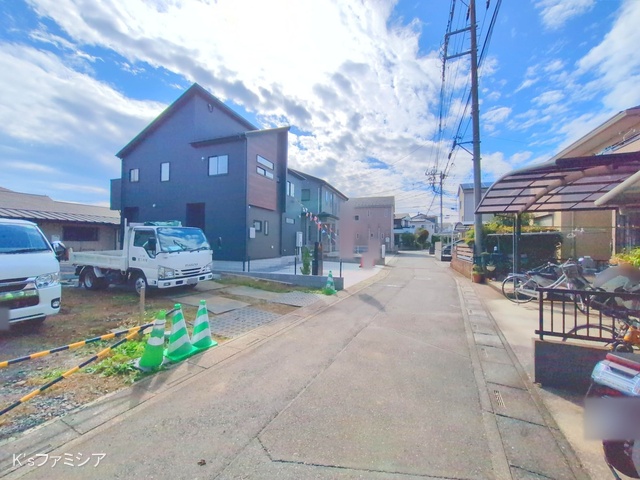 上尾市原市北１丁目の新築戸建て完成写真 2025年10月24日撮影