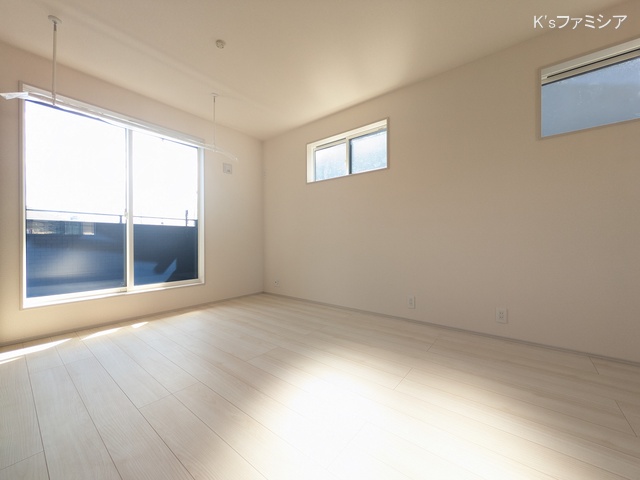 上尾市原市北１丁目の新築戸建て居室メイン写真 2025年10月24日撮影