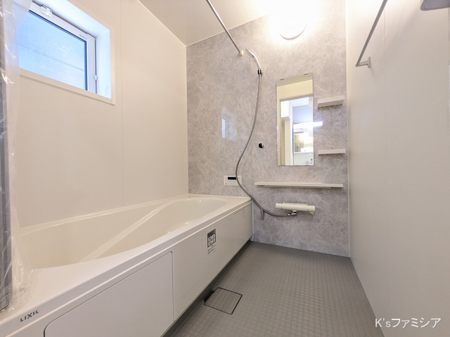 北足立郡伊奈町中央４丁目の新築戸建てお風呂写真 2025年11月14日撮影