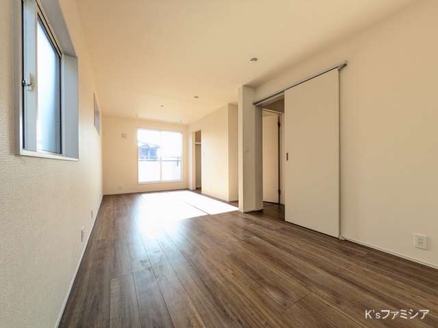 北足立郡伊奈町中央４丁目の新築戸建て居室メイン写真 2025年11月14日撮影